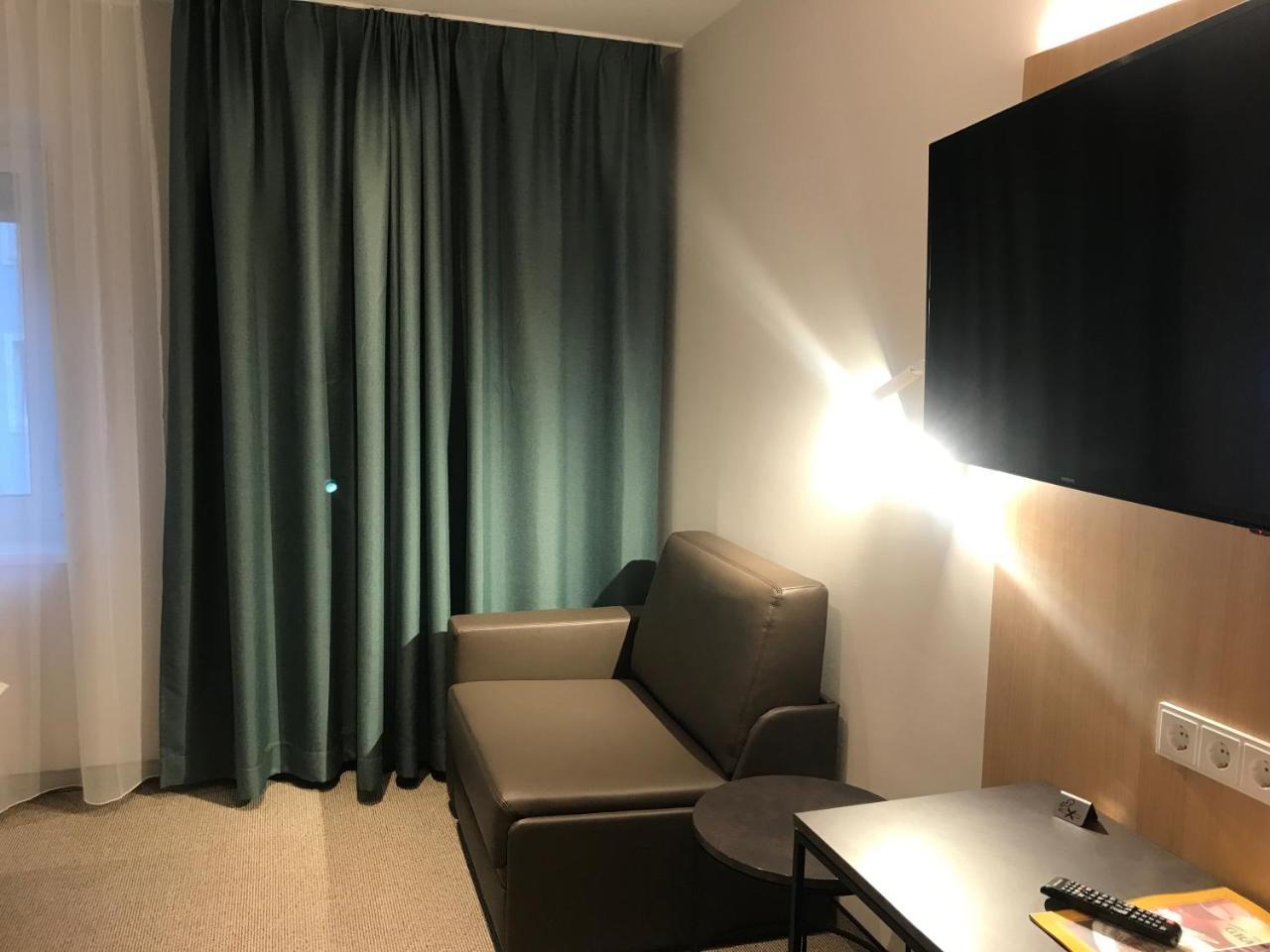 Hotel-Gasthof Graf ザンクト・ペルテン エクステリア 写真