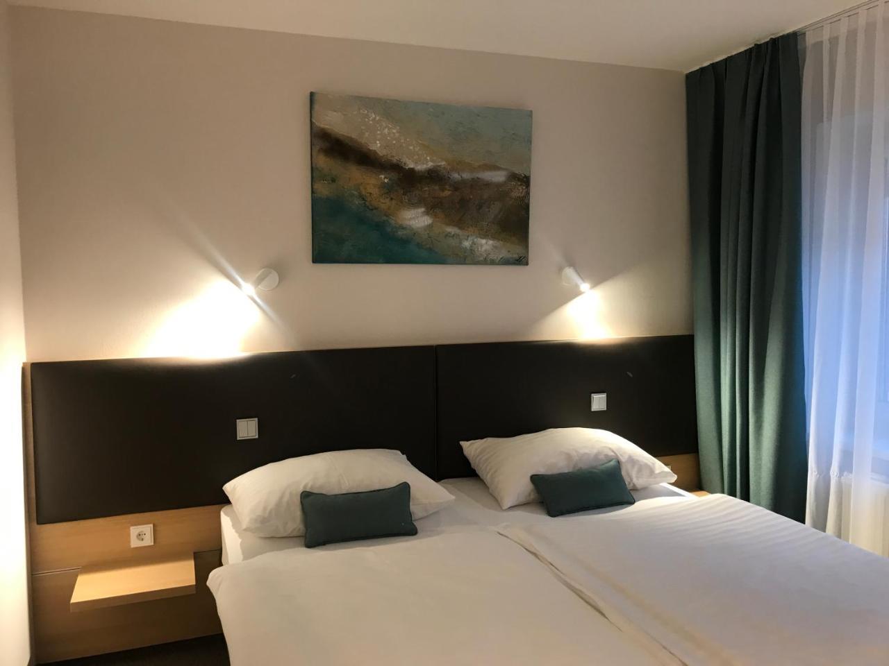 Hotel-Gasthof Graf ザンクト・ペルテン エクステリア 写真