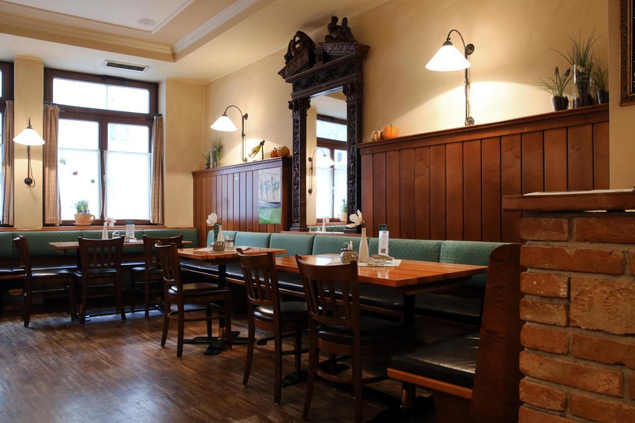 Hotel-Gasthof Graf ザンクト・ペルテン エクステリア 写真
